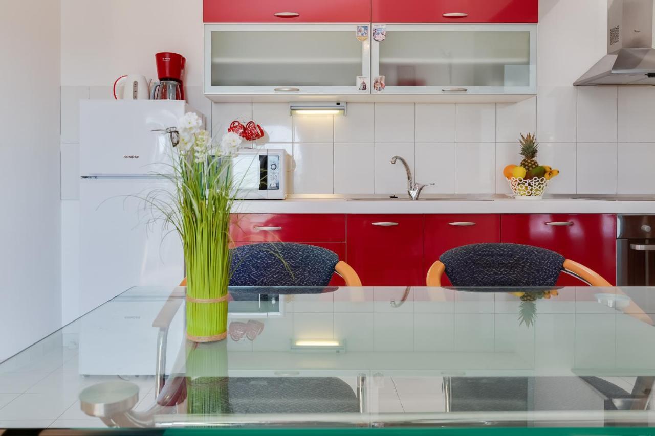Apartman Strmota S Bazenom Sveti Filip i Jakov Zewnętrze zdjęcie